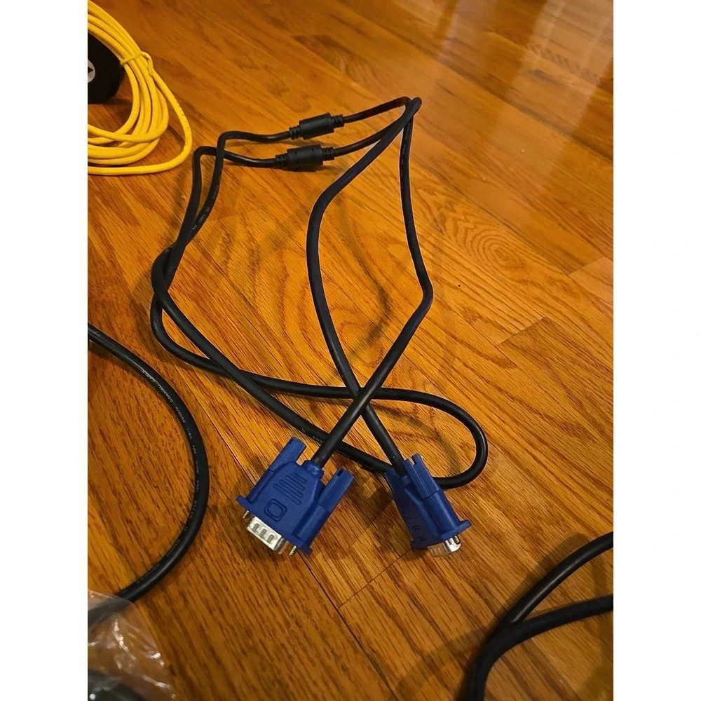 Lot Of 26 Assorted‎ Cords Cables New And Used